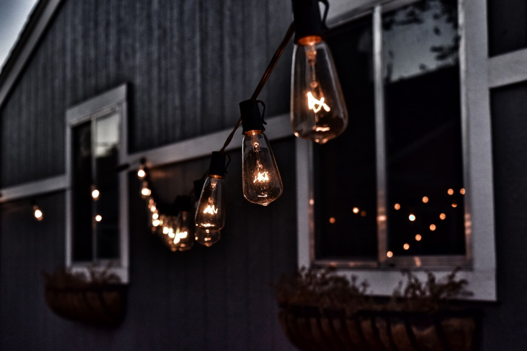 Enhance your Patio or Deck with These Lighting Ideas